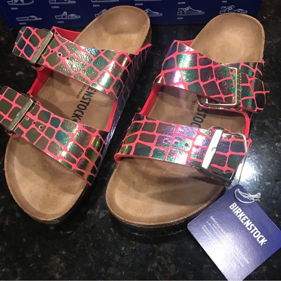 NWT Birkenstock gator gleam Raspberry - Picture 4 of 8